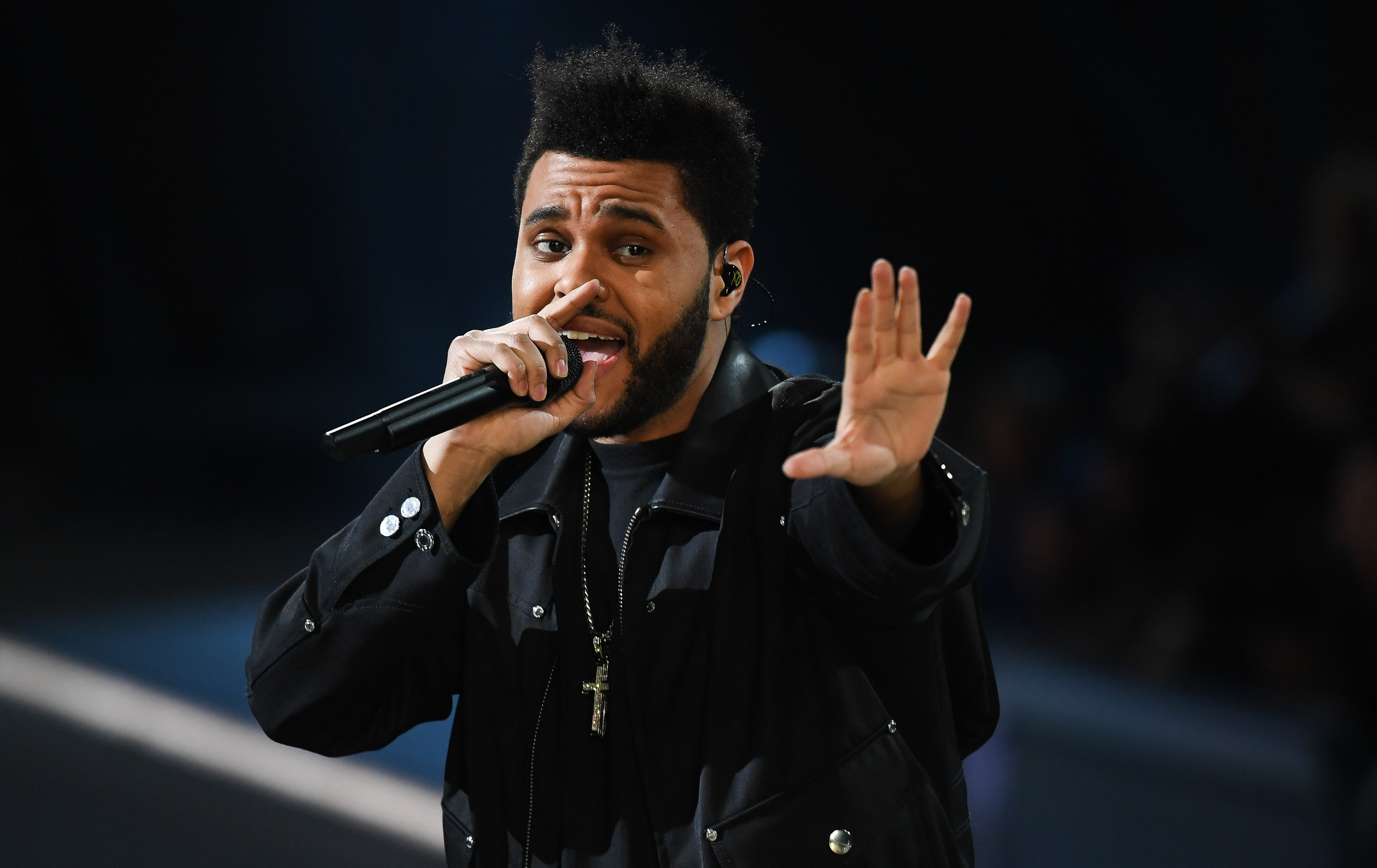 2016 Victoria's Secret Fashion Show in Paris - Show