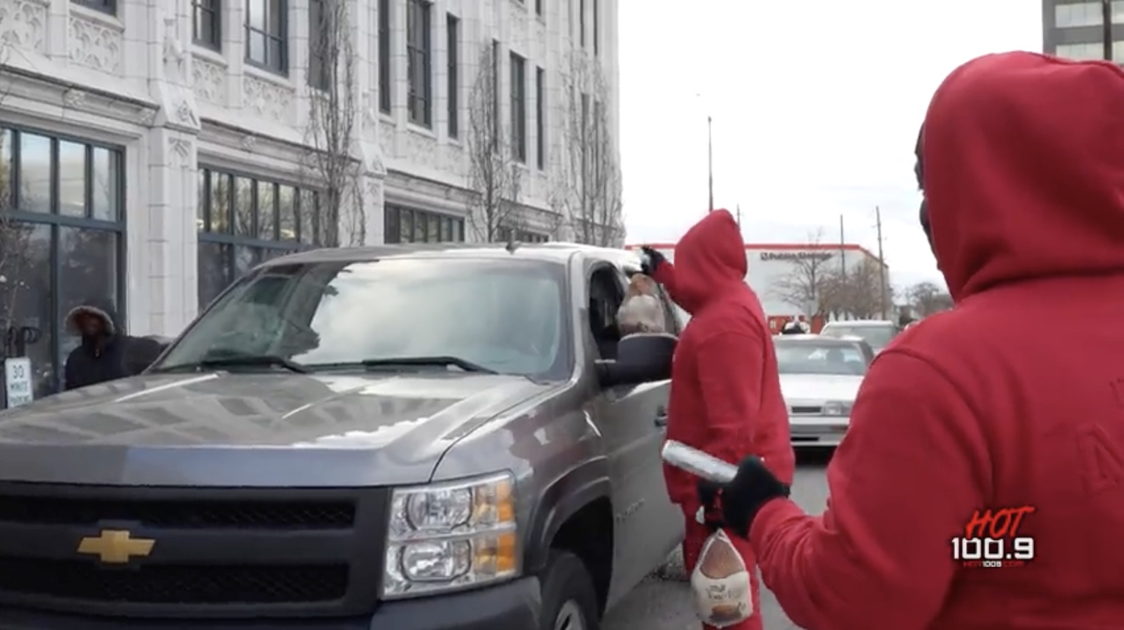 Hot 100.9 Turkey Giveaway