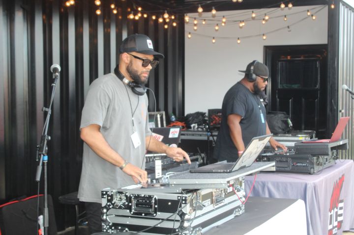 Rising Heat Old School Vs New School DJ Battle