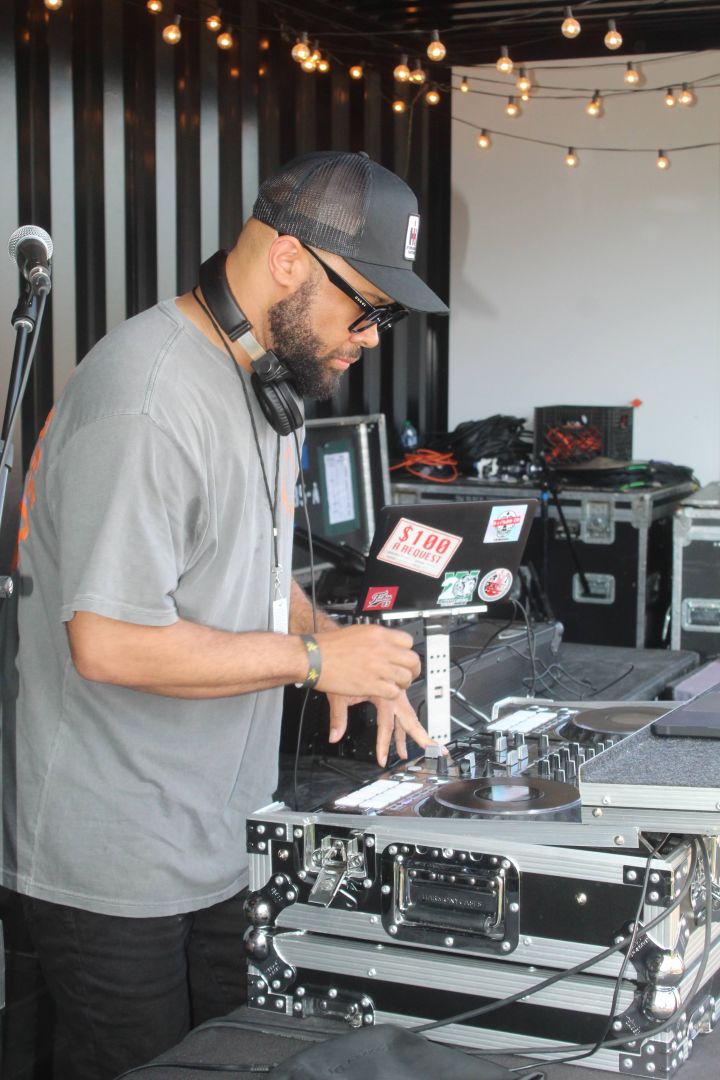 Rising Heat Old School Vs New School DJ Battle