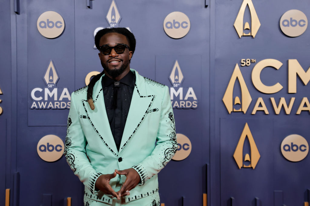The 58th Annual CMA Awards - Arrivals